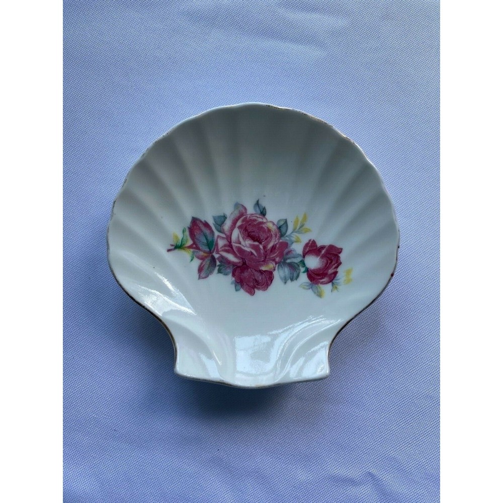 White Shell Bone China Soap Dish with Flowers Made In Japan